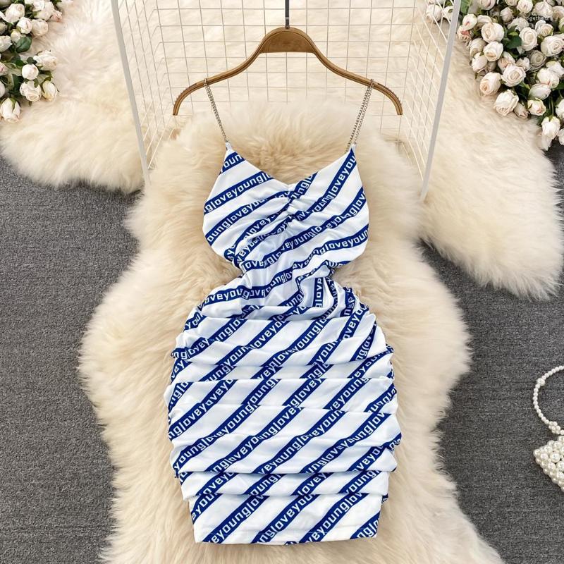 Casual Dresses Sexy V-neck Pleated Letter Print Suspender Dress Women Slim Fit Sleeveless Short Wrap Hip Summer Girls Sling, Blue
Casual Dresses Sexy V-neck Pleated Letter Print Suspender Dress Women Slim Fit Sleeveless Short Wrap Hip Summer Girls Sling, Blue