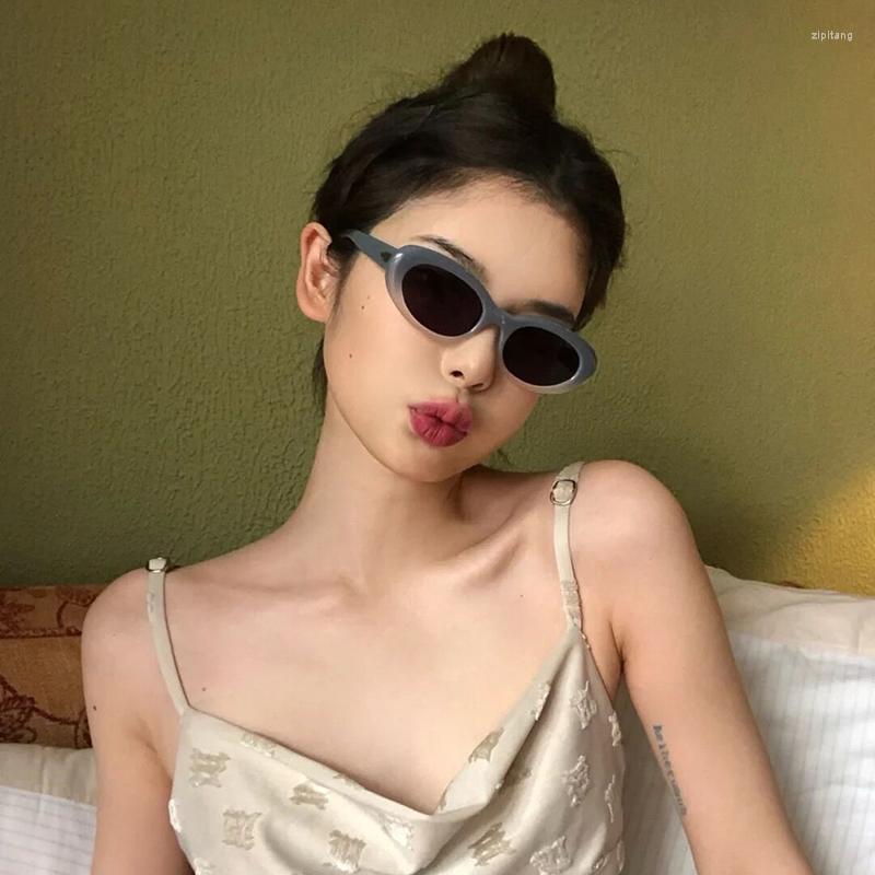 Sunglasses Luxury Design Women Clasic Fashion Style Retro Small Oval Ladies Sun Glasses High Quality For Car Driving Uv400
Sunglasses Luxury Design Women Clasic Fashion Style Retro Small Oval Ladies Sun Glasses High Quality For Car Driving Uv400