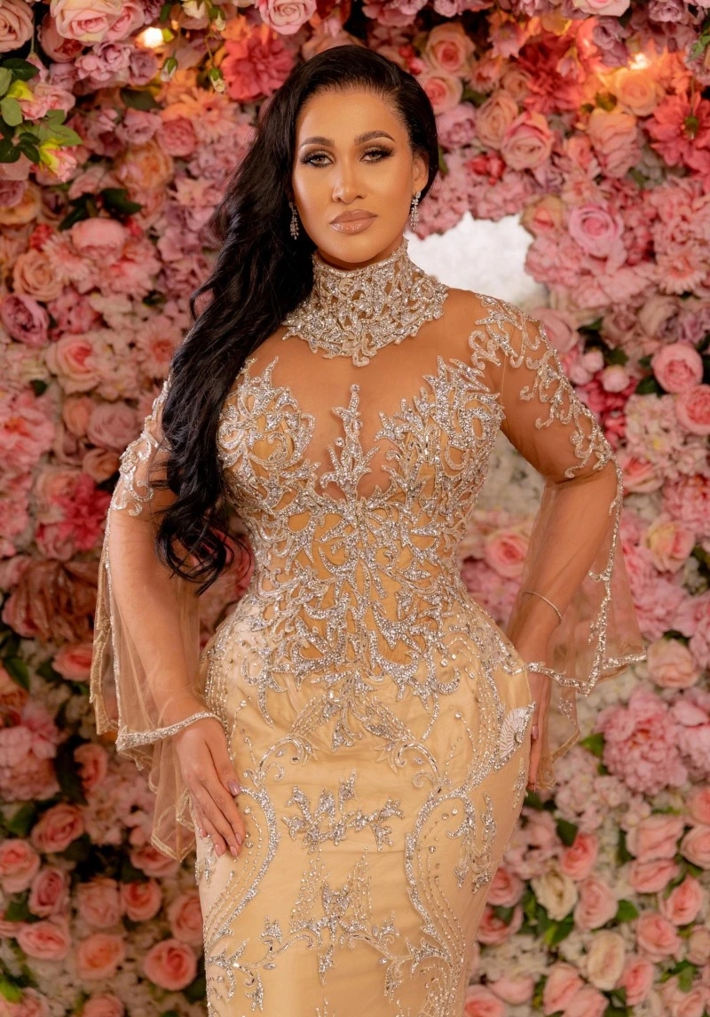 Modern Champagne Mother Formal Evening Dresses 2023 High Neck Long Sleeves Sparkly Sequins Lace Bridal Guest Prom Gowns