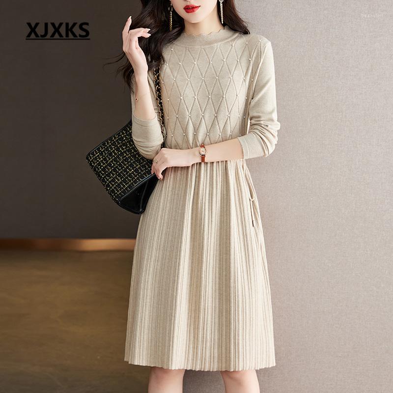 Casual Dresses XJXKS 2023 Autumn Winter High-end Wool Knitted Dress Solid Colour And Hundred Temperament Female Vestidos, Black
Casual Dresses XJXKS 2023 Autumn Winter High-end Wool Knitted Dress Solid Colour And Hundred Temperament Female Vestidos, Black