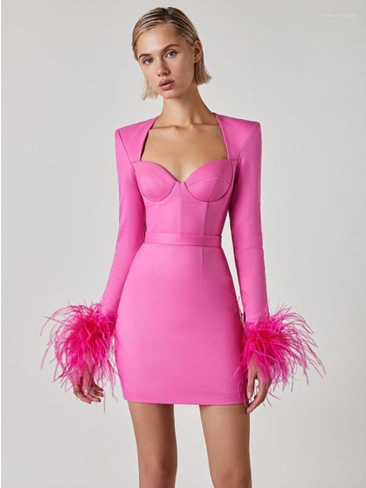Casual Dresses Women Winter Sexy Long Sleeve Feathers Pink Black Mini Bodycon Bandage Dress 2023 Elegant Evening Party, Beige
Casual Dresses Women Winter Sexy Long Sleeve Feathers Pink Black Mini Bodycon Bandage Dress 2023 Elegant Evening Party, Beige