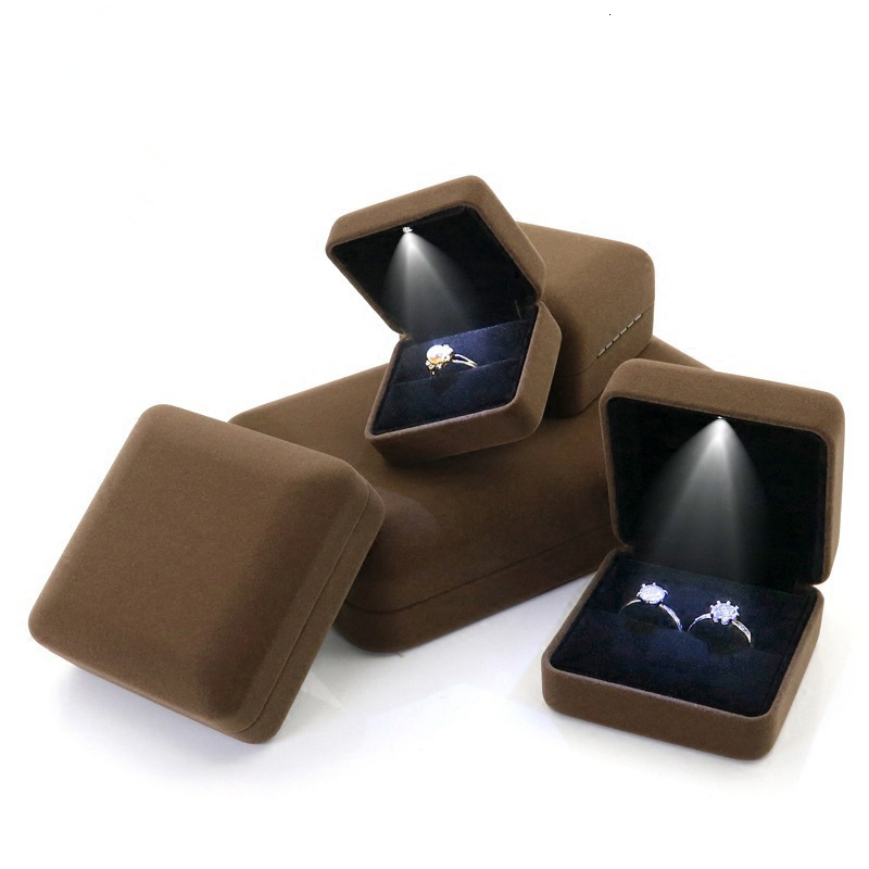 Jewelry Boxes Velvet LED Jewellery Box Wedding Ring Pendant Earring Jewelry Display Packaging Cases With Custom Jewellery Gift Box Cases 2