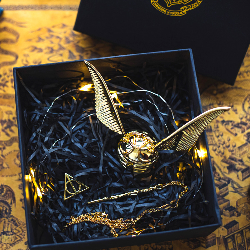 Jewelry Boxes Creative Gold Snitch Series Ring Box Proposal Mystery Metal Jewelry Storage Box Case Wedding Rings Cute Wings Girl Gift 230606