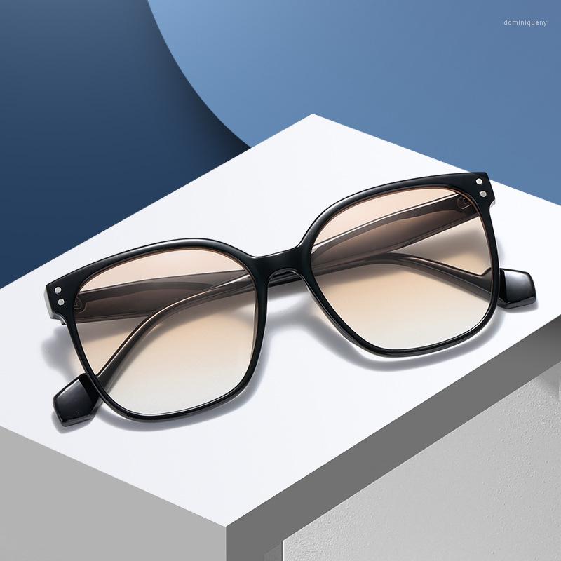 Sunglasses Women's Fashionable Vintage Driving Fishing Sun Glasses Sports Eyewear For Male
Sunglasses Women's Fashionable Vintage Driving Fishing Sun Glasses Sports Eyewear For Male