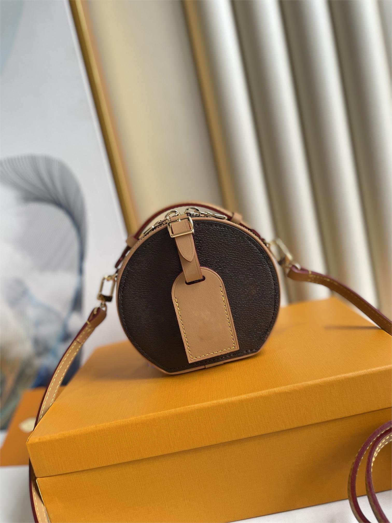 5A Mini Petite Boite Chapeau Round Crossbody Bag With Adjustable Leather Strap Original Cowhidw Trim Canvas Messenger Clutch Pouch Shoulder Bags, Brown
5A Mini Petite Boite Chapeau Round Crossbody Bag With Adjustable Leather Strap Original Cowhidw Trim Canvas Messenger Clutch Pouch Shoulder Bags, Brown