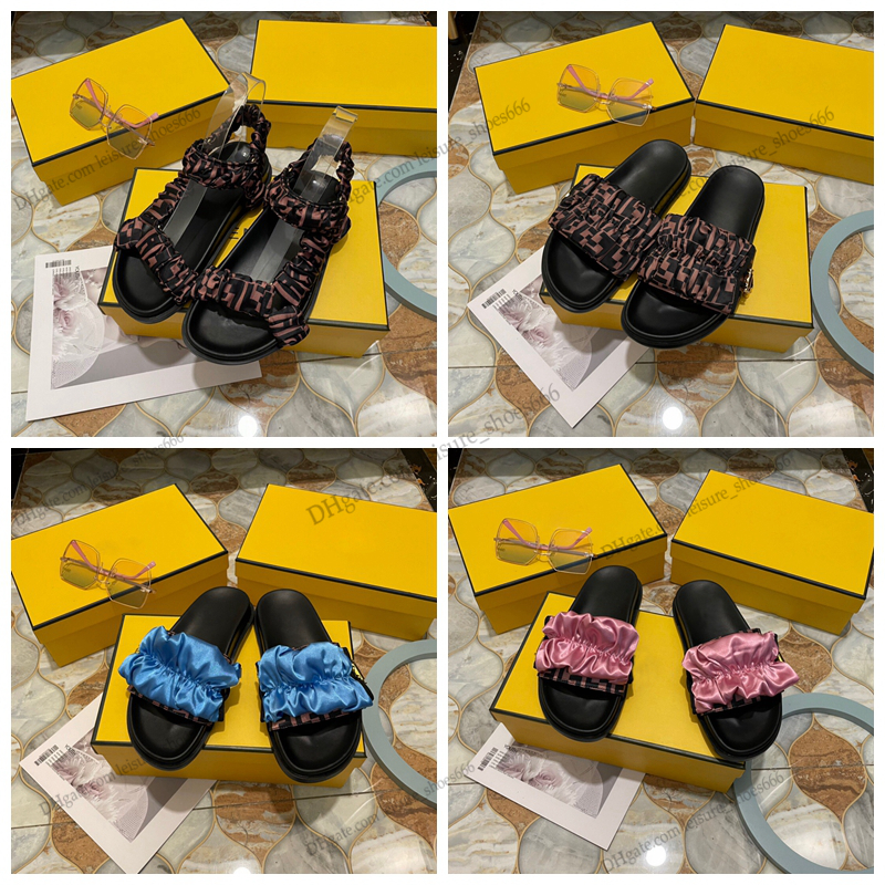 Paris Women luxurys designers sandals Slippers fashion Summer Girls Beach womens sandal Slides Flip Flops Loafers Sexy Embroidered shoes large with box 35-42, Color 2
Paris Women luxurys designers sandals Slippers fashion Summer Girls Beach womens sandal Slides Flip Flops Loafers Sexy Embroidered shoes large with box 35-42, Color 2
