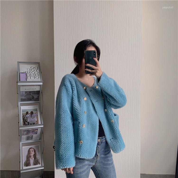 Women's Trench Coats Wool Grain Composite Cropped Crewneck Women's Coat, White
Women's Trench Coats Wool Grain Composite Cropped Crewneck Women's Coat, White