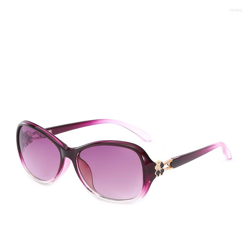 Sunglasses Fashion Flower HD All-Match Women Large Frame
Sunglasses Fashion Flower HD All-Match Women Large Frame