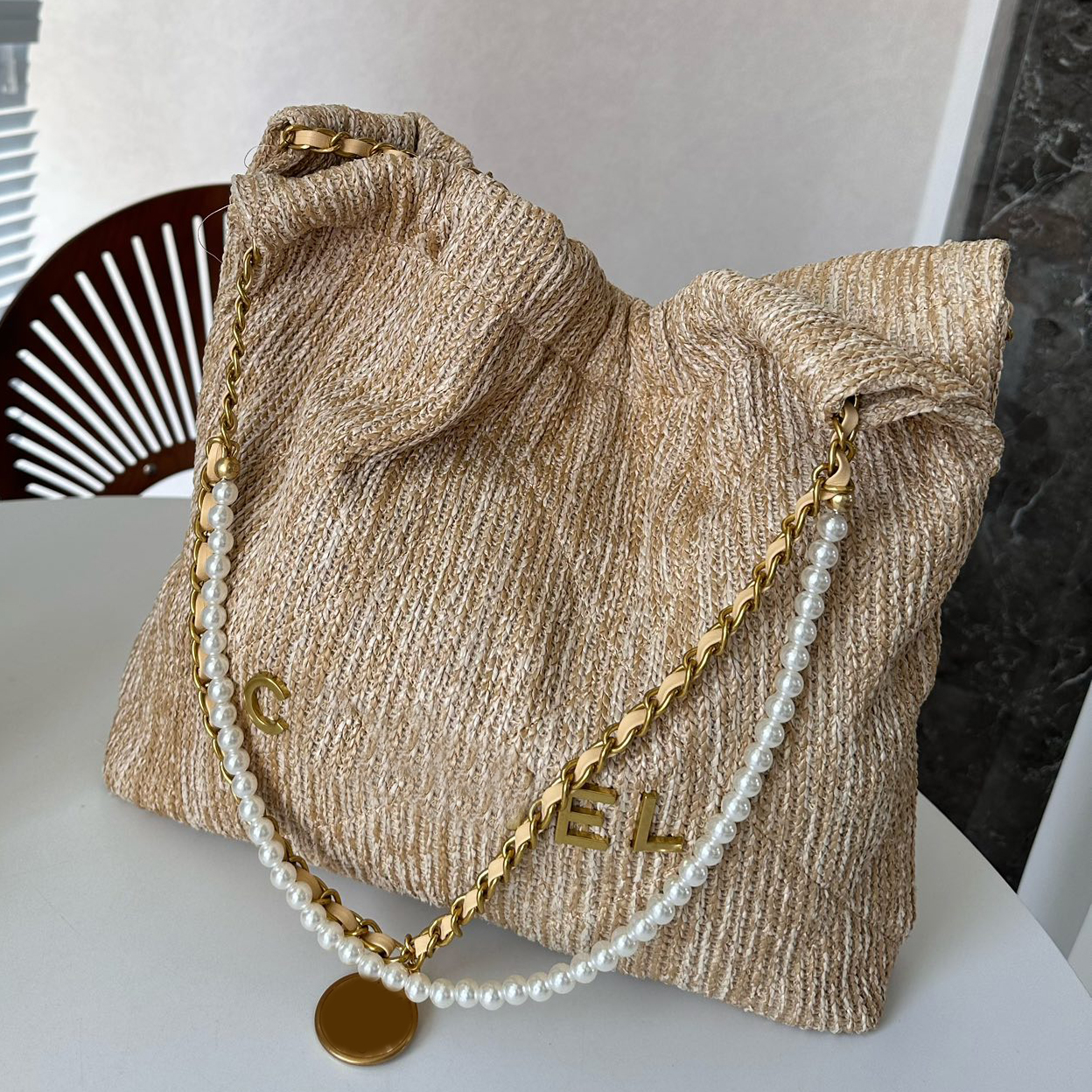 Casual Straw Bags Designer Brand Bag 22 Chains Crossbody Luxury Handbag Fashion Shoulder High Quality Canvas Lady Women Letter Purse Phone Wallet String, Box
Casual Straw Bags Designer Brand Bag 22 Chains Crossbody Luxury Handbag Fashion Shoulder High Quality Canvas Lady Women Letter Purse Phone Wallet String, Box