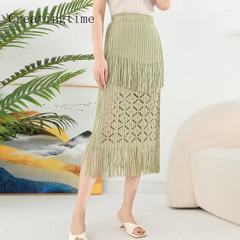 Skirts Elegant Tassel Design Pleated Skirt Women's 2023 Summer Temperament Elastic Waist Burn Flower Fashion Female Clothing 1B307, Black
Skirts Elegant Tassel Design Pleated Skirt Women's 2023 Summer Temperament Elastic Waist Burn Flower Fashion Female Clothing 1B307, Black