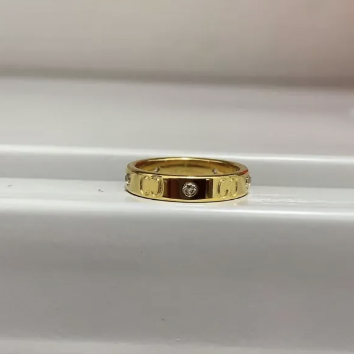 Original branded engrave 5mm G diamond band Ring 18K Gold Silver Rose Titanium Steel letter Rings Women men designer lovers wedding Jewelry Lady Party Gifts size 6 7 8 9
Original branded engrave 5mm G diamond band Ring 18K Gold Silver Rose Titanium Steel letter Rings Women men designer lovers wedding Jewelry Lady Party Gifts size 6 7 8 9