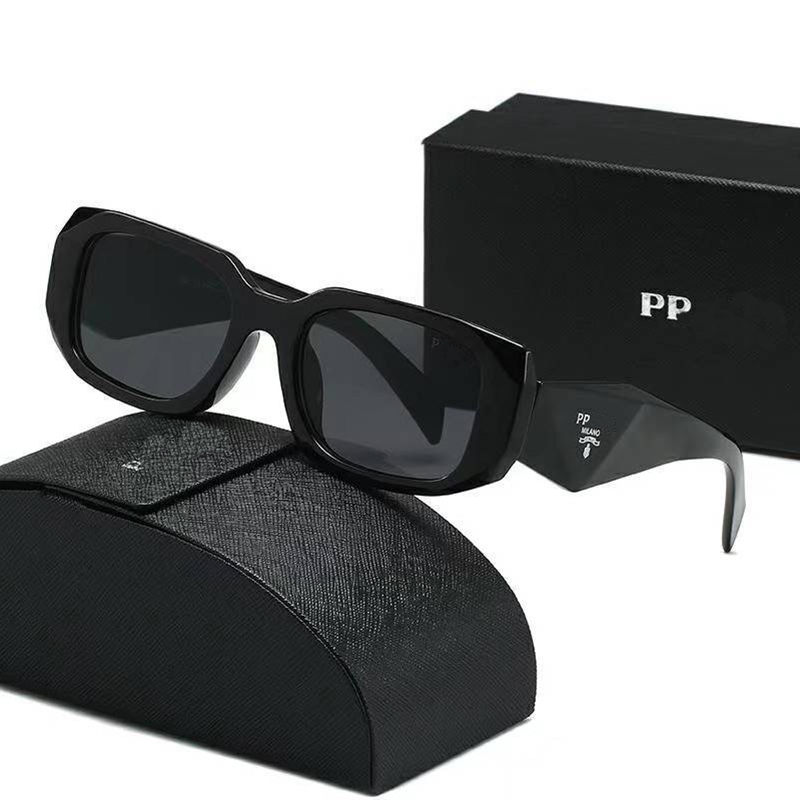 Top Designer Sunglasses for women Classic men sunglasses Travel Holiday Accessories Fashion goggles Beach sunglasses triangle signature eyeglass
Top Designer Sunglasses for women Classic men sunglasses Travel Holiday Accessories Fashion goggles Beach sunglasses triangle signature eyeglass