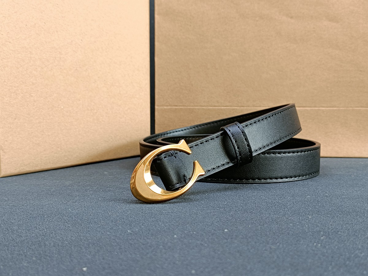 Mens Designer Three-dimensional buckle Belts for women Genuine Leather ladies belt pin buckle casual strap wholesale letter belt black QH 012, #5
Mens Designer Three-dimensional buckle Belts for women Genuine Leather ladies belt pin buckle casual strap wholesale letter belt black QH 012, #5