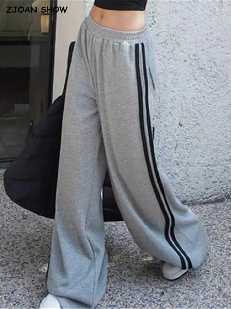 Women' Pants Y2K Harajuku Elastic Waist Side Striped Wide Leg Sweatpants Women Loose Casual Sports Floor Length Trousers Leisure, Black
Women' Pants Y2K Harajuku Elastic Waist Side Striped Wide Leg Sweatpants Women Loose Casual Sports Floor Length Trousers Leisure, Black