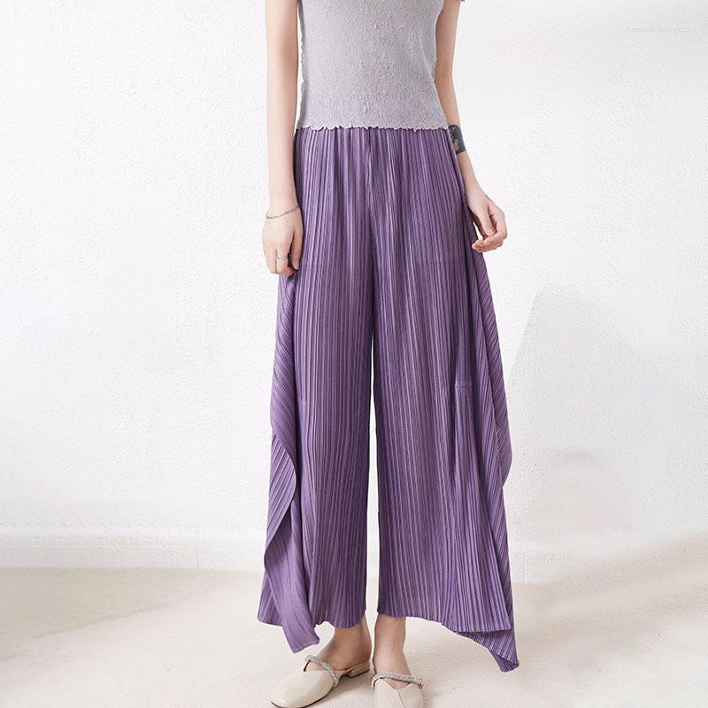 Women's Pants Women's Elastic Waist Split Side Wide Leg Ruffle Solid Color Trousers, Black
Women's Pants Women's Elastic Waist Split Side Wide Leg Ruffle Solid Color Trousers, Black
