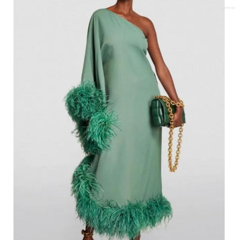 Casual Dresses Wepbel Feather Loose Evening Dress Women One-Shoulder Long Sleeve Large Swing Solid Color Fashion Dinner