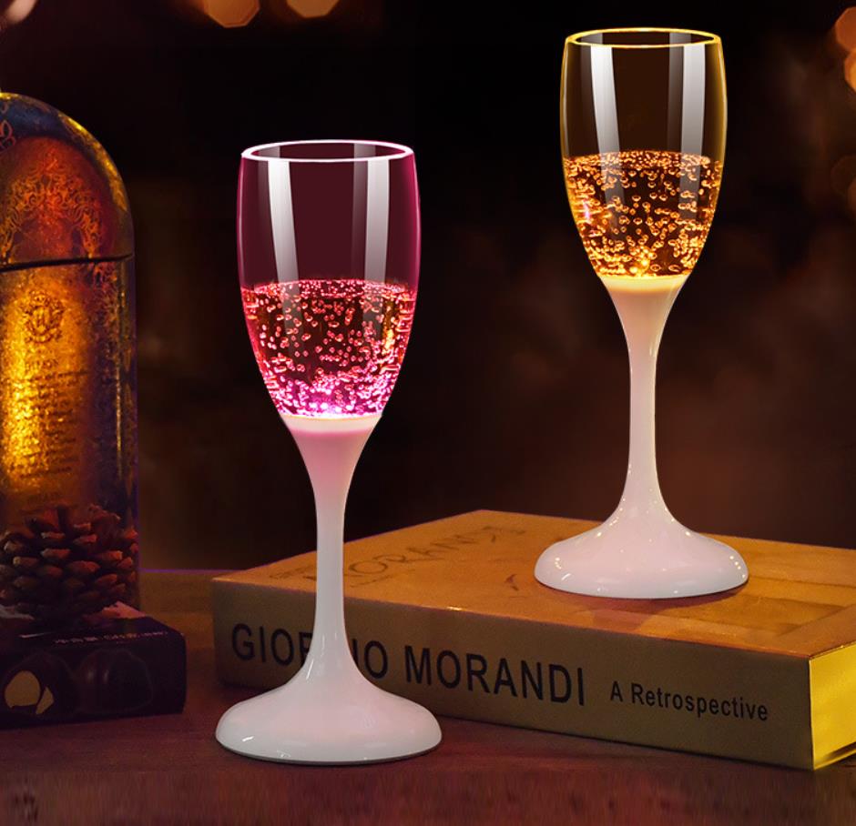 Led Champagne Flute Glasses Light Up Flashing Wine Cups Liquid Activated Drinkwear for Wedding Party Birthday Festivals Bar Decorations