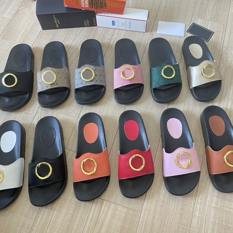 Luxury designer slippers designer sandal leather ladies sandals summer flat shoes fashion beach women slippers letter shoes sandal 35-42, #2
Luxury designer slippers designer sandal leather ladies sandals summer flat shoes fashion beach women slippers letter shoes sandal 35-42, #2