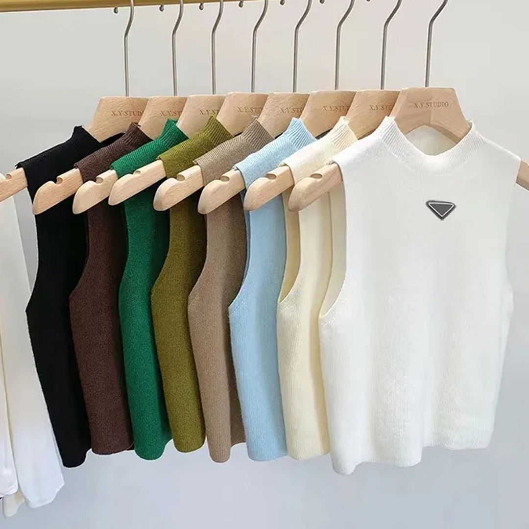 Designer clothes women vest sweater Fashion embroidery knitted vests sleeveless breathable knitted Luxury pullover knit waistcoats Womens sport top Cotton-blend, Yellow
Designer clothes women vest sweater Fashion embroidery knitted vests sleeveless breathable knitted Luxury pullover knit waistcoats Womens sport top Cotton-blend, Yellow