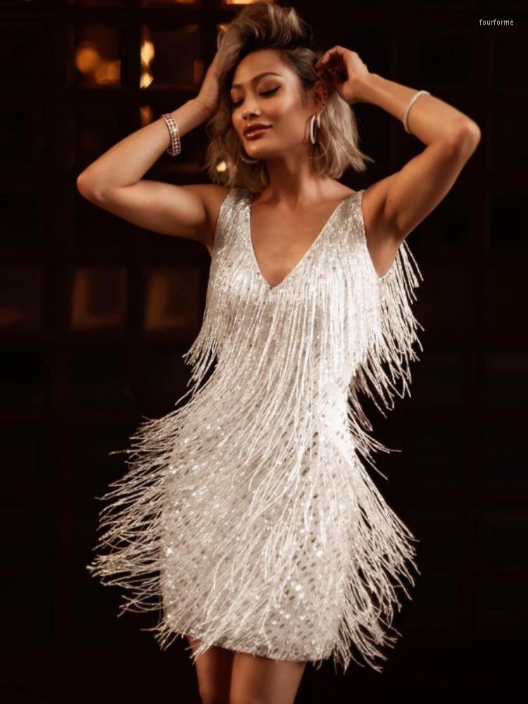 Casual Dresses Women Vintage Party Sequin Dress Sexy V-neck Cami Fringe Tassel Cultivate, Black
Casual Dresses Women Vintage Party Sequin Dress Sexy V-neck Cami Fringe Tassel Cultivate, Black