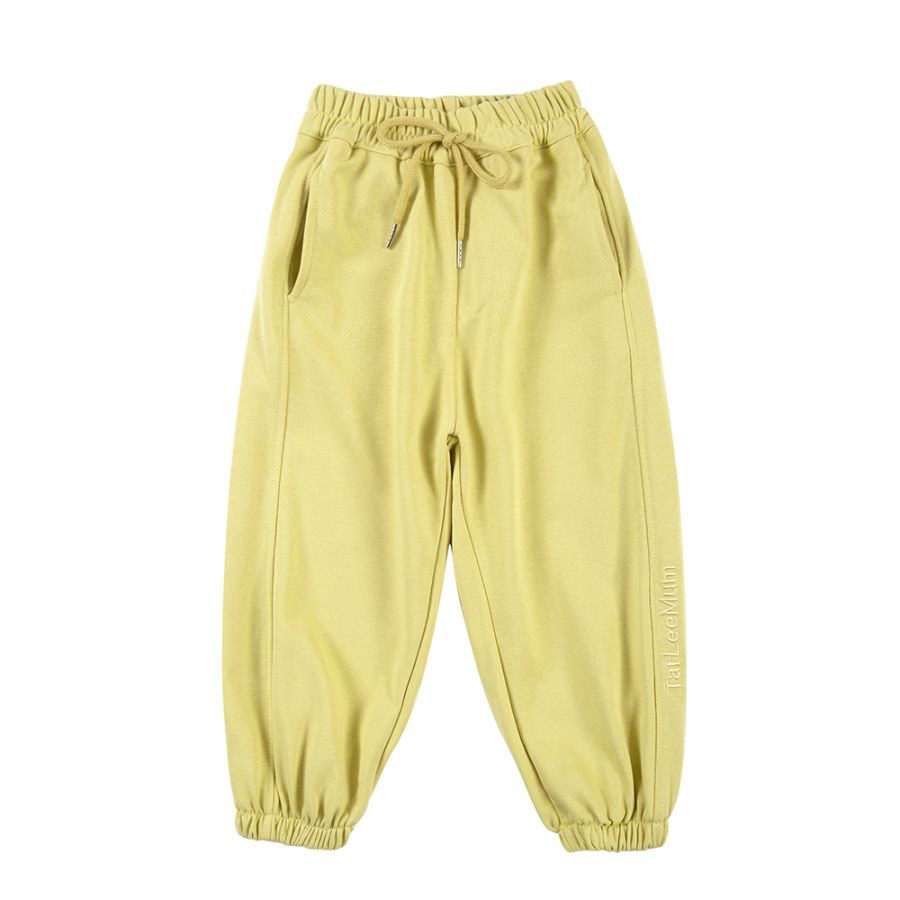 Spring New Children's Casual Pants Loose Fit Solid Color Boys' Clothing High Quality Outdoor Jogging Pants Elastic Waist Embroidery Design for Infants 2 to 14 Years Old, Yellow
Spring New Children's Casual Pants Loose Fit Solid Color Boys' Clothing High Quality Outdoor Jogging Pants Elastic Waist Embroidery Design for Infants 2 to 14 Years Old, Yellow