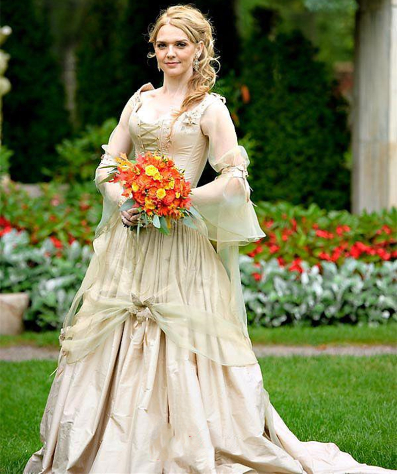 Vintage Victorian Wedding Dresses Champagne Gold Taffeta A-Line Gothic Corset Bridal Gowns Flare Long Sleeves Celtic Renaissance Fantasy Medieval Brid
