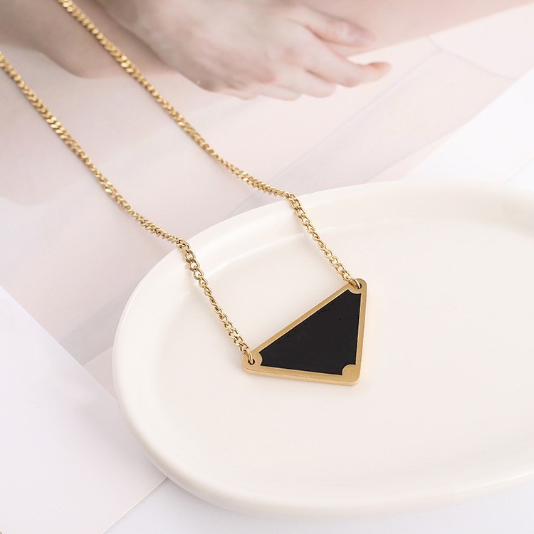 triangle pendant necklace jewelry heart necklaces gold chain men mossanite cross medusa mens chain necklace best designer mens hip hop bridal jewelry Halloween
triangle pendant necklace jewelry heart necklaces gold chain men mossanite cross medusa mens chain necklace best designer mens hip hop bridal jewelry Halloween