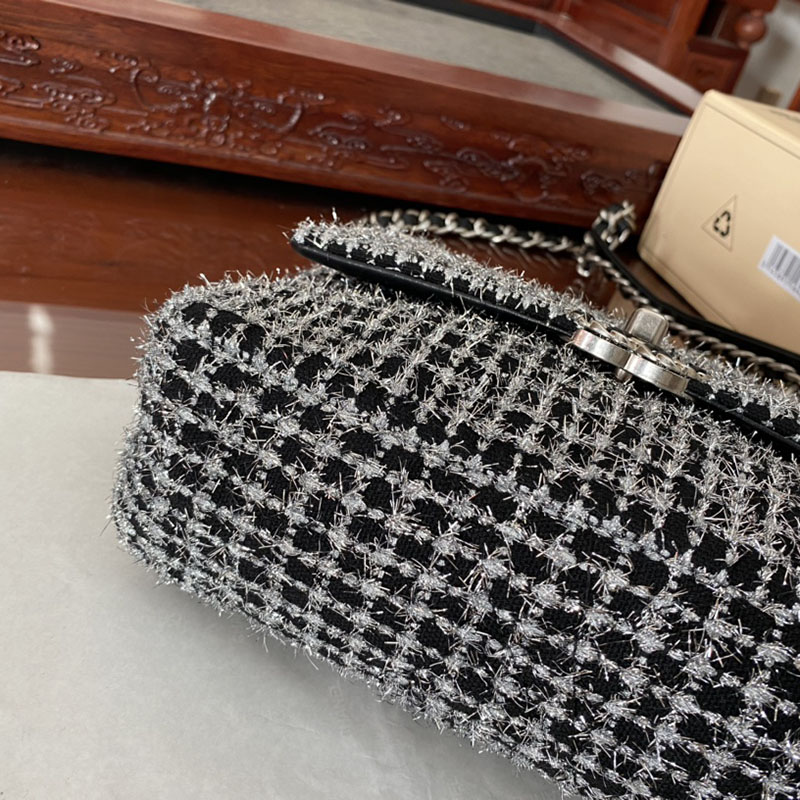 Handbags Designer Bags Chan Women Luxury Lady Fashion Bag Quilting Woolen Glitter Shoulder All-match Casual Crossbody Evening Folding Gift Box Autumn Size 26X16cm, Black 23x16.9cm
Handbags Designer Bags Chan Women Luxury Lady Fashion Bag Quilting Woolen Glitter Shoulder All-match Casual Crossbody Evening Folding Gift Box Autumn Size 26X16cm, Black 23x16.9cm