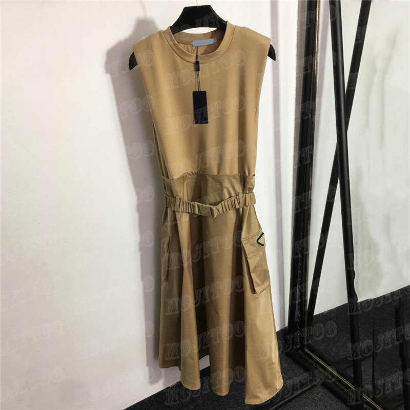Women Designer Vest Dresses Safety Buckle Belt Long Dress Design Side Letter Badge Pocket Skirts, Khaki
Women Designer Vest Dresses Safety Buckle Belt Long Dress Design Side Letter Badge Pocket Skirts, Khaki