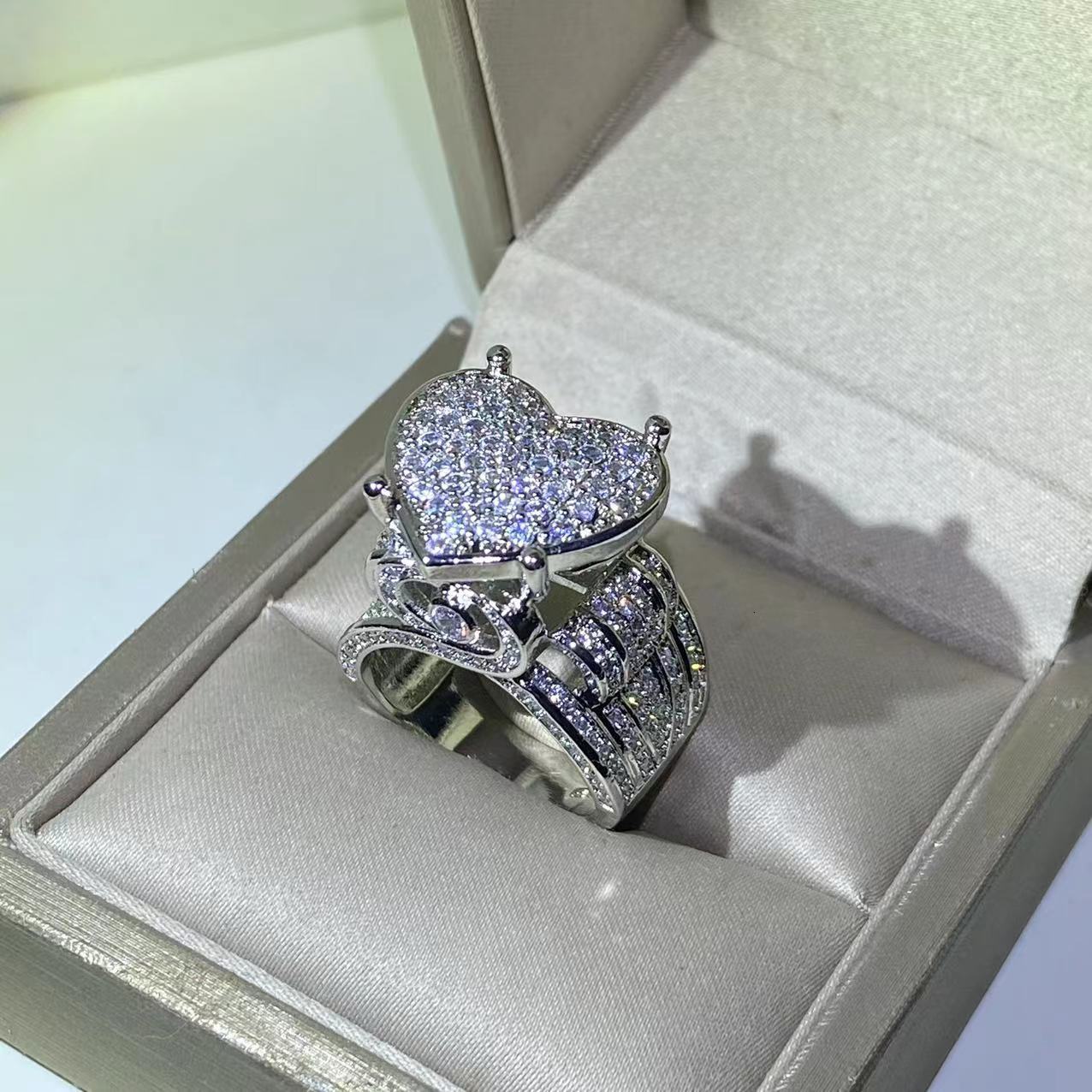 Wedding Rings 925 Silver Exquisite Big Heart Ring 5A CZ Micro Pave Cubic Zirconia Fully Iced Out Bling Hip Hop Punk Men Women Jewelry 230608