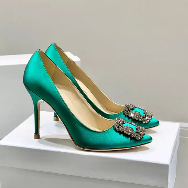 Women Pumps Dress Shoes High Heeled100mm Fuchsia silk Slip-on High-Heeled Stiletto Round Toes Heels Luxury Designers Crystal-Embellished Evening shoes with box, Color 12
Women Pumps Dress Shoes High Heeled100mm Fuchsia silk Slip-on High-Heeled Stiletto Round Toes Heels Luxury Designers Crystal-Embellished Evening shoes with box, Color 12