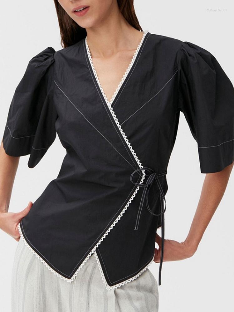 Women's Blouses Women Shirt 2023 Cotton V-Neck Puff Sleeve Lace Trim Black Half Lace-Up Wrap Top
Women's Blouses Women Shirt 2023 Cotton V-Neck Puff Sleeve Lace Trim Black Half Lace-Up Wrap Top