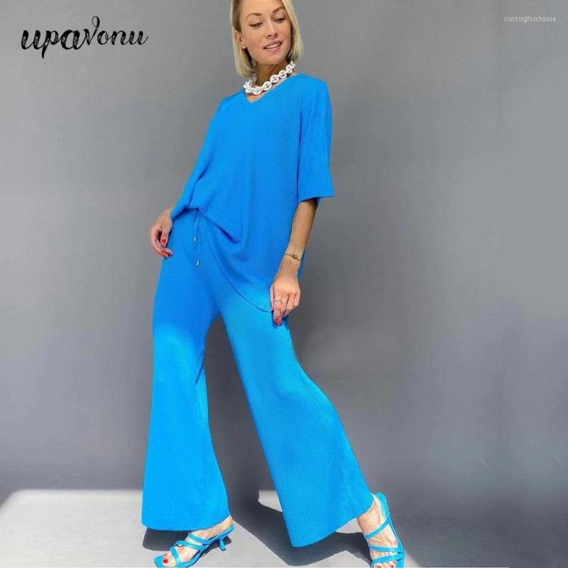 Women' Two Piece Pants Spring 2023 Casual Women Knit Set V-neck Short Sleeve Loose Pullover Knitwear & Flared Two-piece, Blue
Women' Two Piece Pants Spring 2023 Casual Women Knit Set V-neck Short Sleeve Loose Pullover Knitwear & Flared Two-piece, Blue