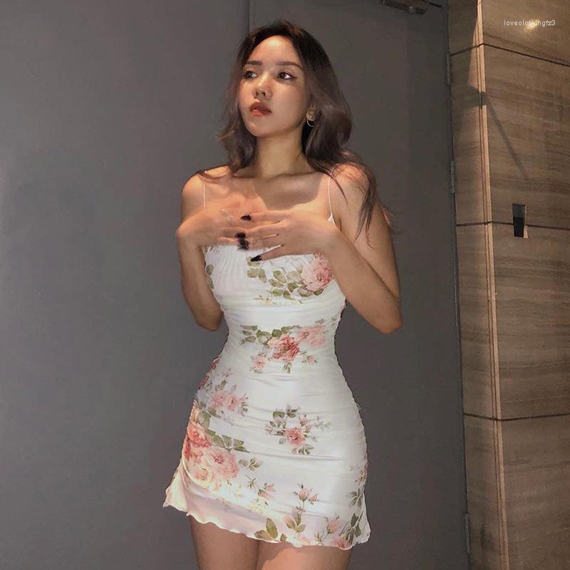 Women' Swimwear Coverup For Beach Outouts Swimsuit With Cover Up Set Summer Dress 2023 Ancient Sling Irregular Print Flower Sexy Tight, White
Women' Swimwear Coverup For Beach Outouts Swimsuit With Cover Up Set Summer Dress 2023 Ancient Sling Irregular Print Flower Sexy Tight, White
