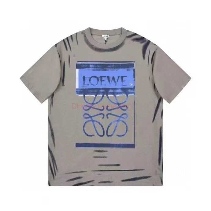 Designer Fashion Clothing Tees Tshirts Loewe New Printed Casual Short Sleeve Tshirt for Men and Women with Half Sleeves Luxury Casual Streetwear Tops Rock Hip hop Shi
Designer Fashion Clothing Tees Tshirts Loewe New Printed Casual Short Sleeve Tshirt for Men and Women with Half Sleeves Luxury Casual Streetwear Tops Rock Hip hop Shi