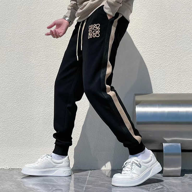 Designer Fashion Clothing Casual Pant Loewe Chaopai Springsummer New Totem Embroidery Double Sided Stripe Leggings Guard Pants Casual Fashion Versatile Sports Pa, Black
Designer Fashion Clothing Casual Pant Loewe Chaopai Springsummer New Totem Embroidery Double Sided Stripe Leggings Guard Pants Casual Fashion Versatile Sports Pa, Black