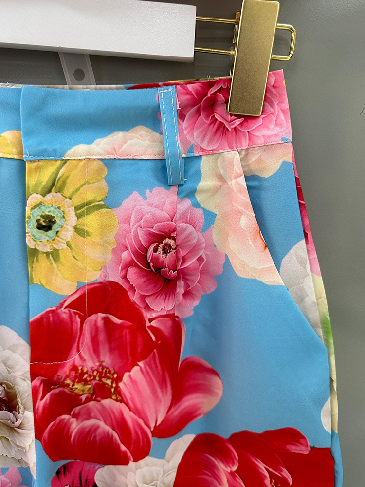 Women's Two Piece Pants Retro color contrast metal buckle suspender two piece women's 2023 summer high waist shorts five cent pants fashion 