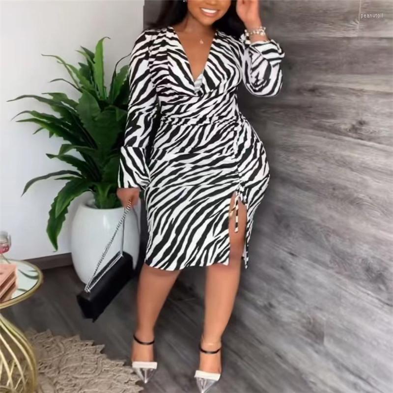 Casual Dresses Spring Women' -selling Long-sleeved V-neck Fashion Temperament Slim Street Talent Light Familiar Dress, Black
Casual Dresses Spring Women' -selling Long-sleeved V-neck Fashion Temperament Slim Street Talent Light Familiar Dress, Black