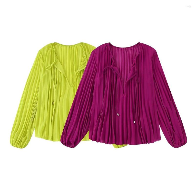 Women' T Shirts Long Sleeve Pleated Shirt Simple Wind V-neck Solid Color 2023 Europe And The United States Spring Blouses For Women, Fluorescent green
Women' T Shirts Long Sleeve Pleated Shirt Simple Wind V-neck Solid Color 2023 Europe And The United States Spring Blouses For Women, Fluorescent green