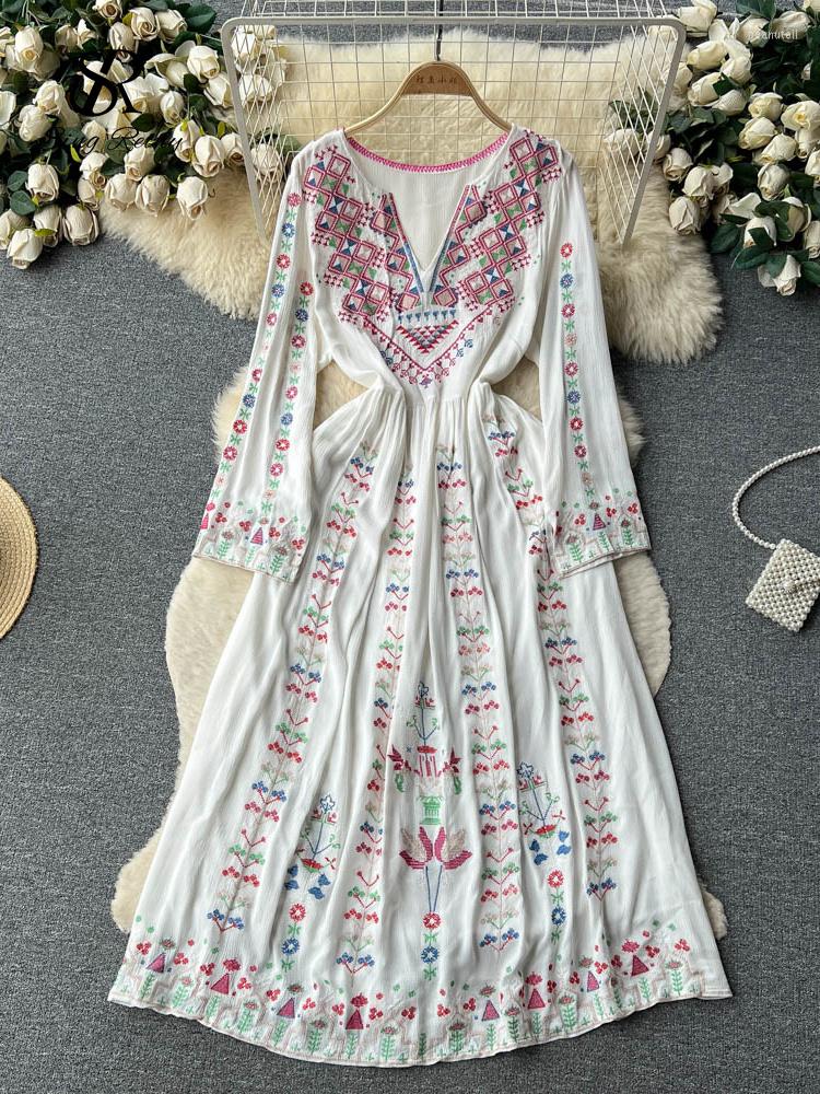 Casual Dresses SINGREINY Bohemian Loose Dress Long Sleeves Deep V Neck Lace Up Embroidery High Quality 2023 Vacation Senior Maxi Party, Blue
Casual Dresses SINGREINY Bohemian Loose Dress Long Sleeves Deep V Neck Lace Up Embroidery High Quality 2023 Vacation Senior Maxi Party, Blue