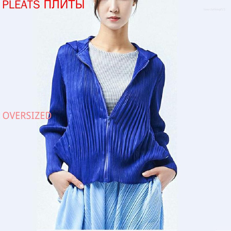 Women's Jackets Women's Coat Spring And Autumn Korean Long Sleeve Chiffon Hooded Cardigan Zipper Thin MIYAKE Pleated Casual Top, Black
Women's Jackets Women's Coat Spring And Autumn Korean Long Sleeve Chiffon Hooded Cardigan Zipper Thin MIYAKE Pleated Casual Top, Black