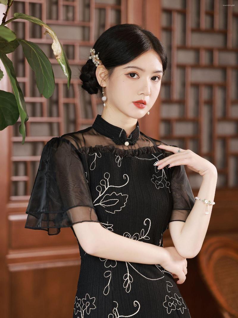 Ethnic Clothing Spring Summer Chinese Cheongsam Black Women Composite Lace Embroidery Stand Collar Retro Qipao For Young Girls
Ethnic Clothing Spring Summer Chinese Cheongsam Black Women Composite Lace Embroidery Stand Collar Retro Qipao For Young Girls