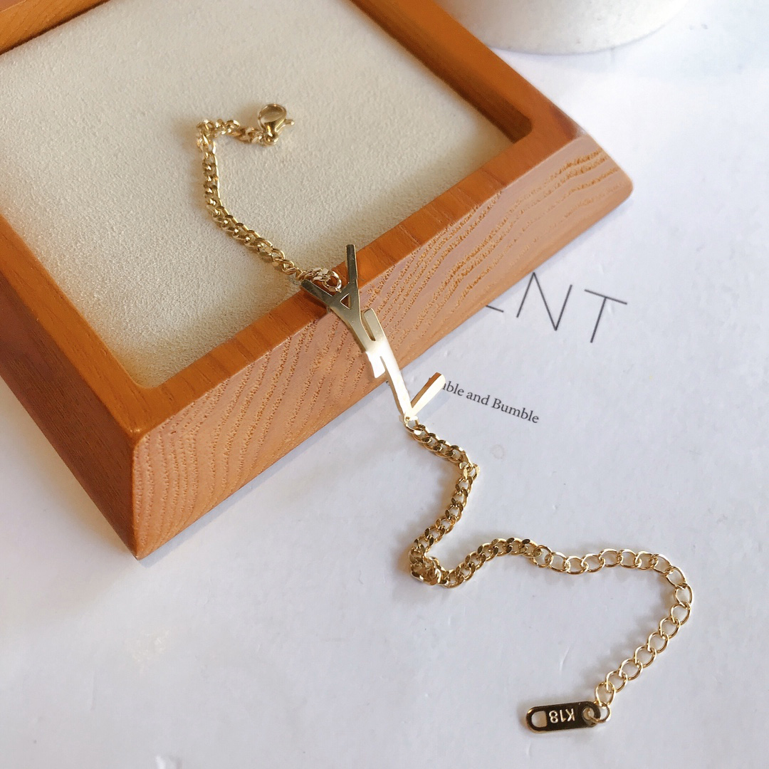 Designer Branded Design Jewelry Bracelets Bangle 18K Gold Plated 925 Silver Plated Stainless steel Wristband Cuff Chain Women Bracelet For Birthday Gift ZG1706
Designer Branded Design Jewelry Bracelets Bangle 18K Gold Plated 925 Silver Plated Stainless steel Wristband Cuff Chain Women Bracelet For Birthday Gift ZG1706