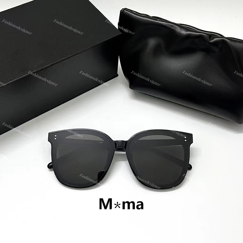 Womens designer sun glasses fashion mens luxury eyeglasses designers sunglasses women Black Square frame HER SOLO GM sunglass with case classic men sunglasses
Womens designer sun glasses fashion mens luxury eyeglasses designers sunglasses women Black Square frame HER SOLO GM sunglass with case classic men sunglasses