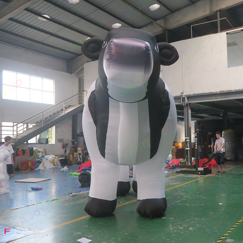 wholesale Outdoor Activities Customizable purple color twist neck cow giant inflatable animal milk cow cattle for farm advertising