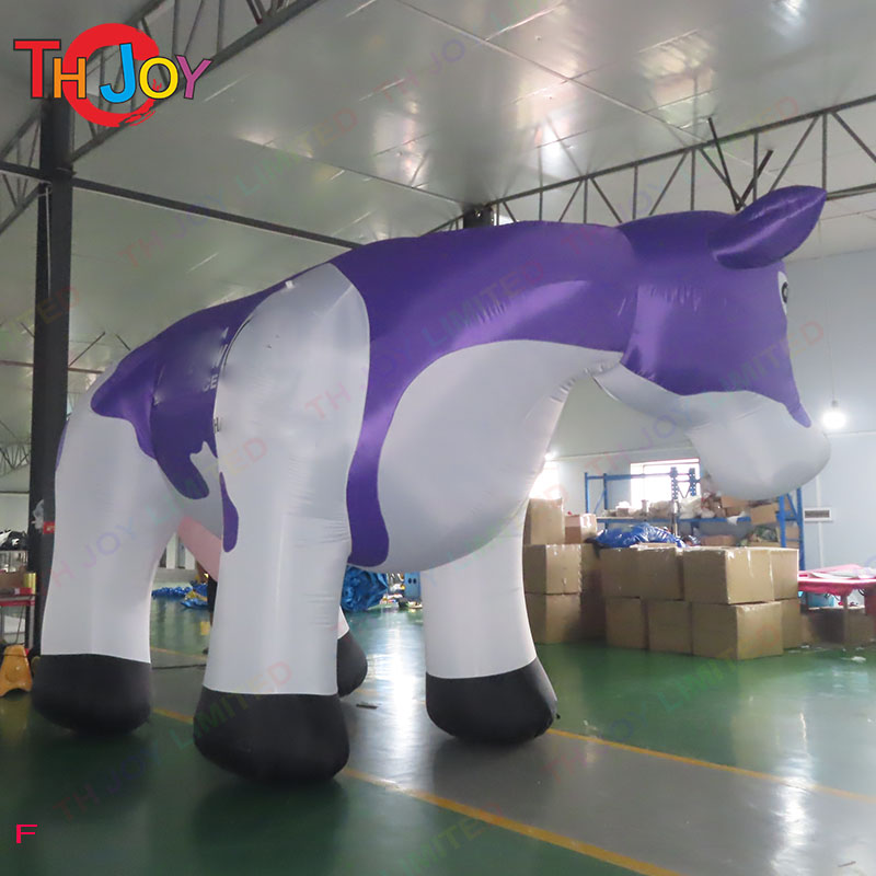 wholesale Outdoor Activities Customizable purple color twist neck cow giant inflatable animal milk cow cattle for farm advertising
