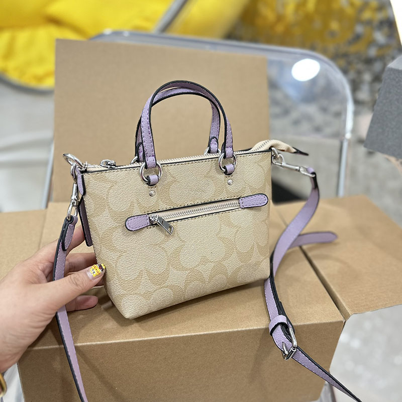 Designer Totes New Bag Mini Coac Dumpling Women Leather Shoulder Wallet Handbags With Strap Capacity Composite Shopping Bags Crossbody Multicolours Size 14x18cm, 5# 14x17cm
Designer Totes New Bag Mini Coac Dumpling Women Leather Shoulder Wallet Handbags With Strap Capacity Composite Shopping Bags Crossbody Multicolours Size 14x18cm, 5# 14x17cm