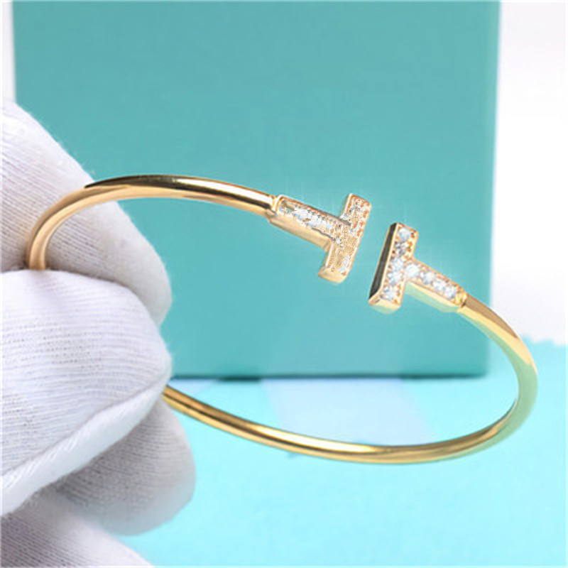 nail bracelet designer bracelet bracelets designer for women Fashion trend 14K Gold Plated diamond-encrusted high quality bracelet boutique Valentine's day gift
nail bracelet designer bracelet bracelets designer for women Fashion trend 14K Gold Plated diamond-encrusted high quality bracelet boutique Valentine's day gift