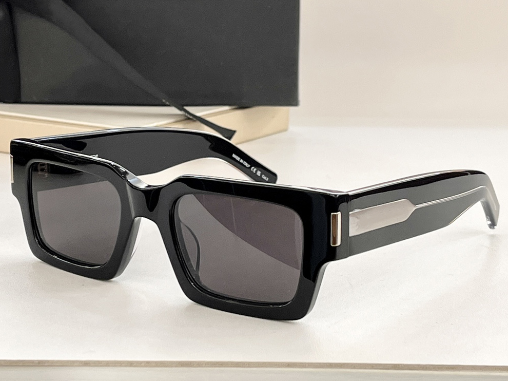 Sunglasses For Men Women Summer Designers 572 Style Anti-Ultraviolet Retro Plate Full Frame Glasses Random Box
Sunglasses For Men Women Summer Designers 572 Style Anti-Ultraviolet Retro Plate Full Frame Glasses Random Box