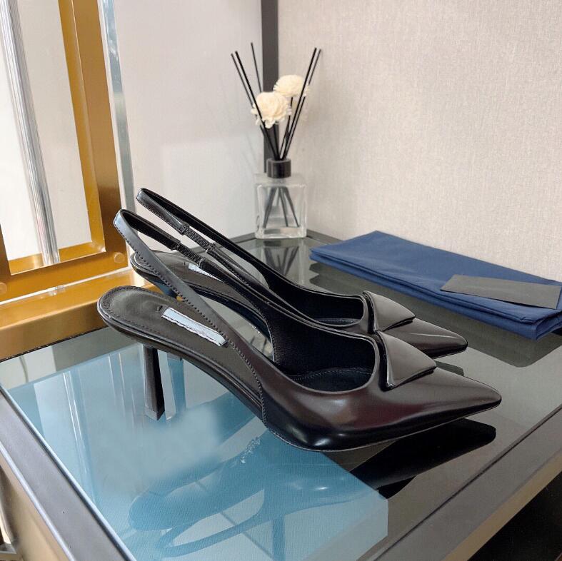 Luxury Brand High Heels P Sandals Pointed Thin Heel 8cm Summer Fashion Black Matte Genuine Leather Two Belts Red Shiny Wedding Shoes with Bag 34-40, Red matte
Luxury Brand High Heels P Sandals Pointed Thin Heel 8cm Summer Fashion Black Matte Genuine Leather Two Belts Red Shiny Wedding Shoes with Bag 34-40, Red matte
